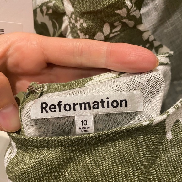 Cassette Linen Dress in Willow - Picture 6 of 8